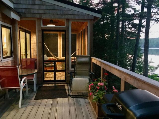 Lakefront Cottage By Country House Escapes Lincolnville Eksteriør billede